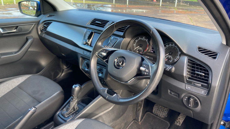 Skoda Fabia 1.0 TSI SE Drive 5dr DSG Petrol Hatchback